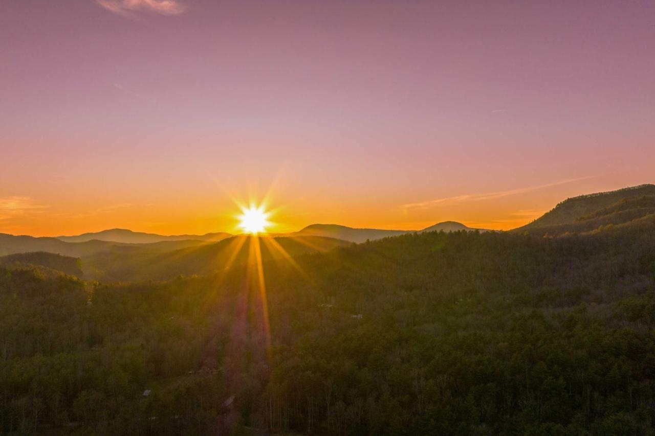 Heavenly Bearadise Cabin In Cashiers, Nc! Villa Exterior photo